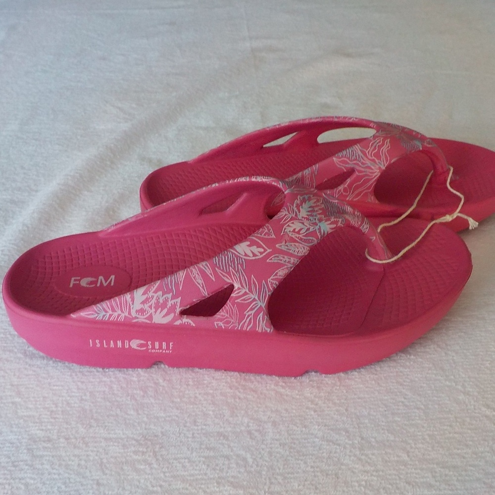Island Surf Pink Thong Sandals